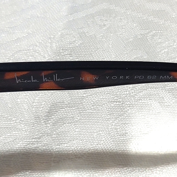 NEW Nicole Miller New York Reading Glasses for Women PD 62 MM +1.50 - Picture 5 of 7